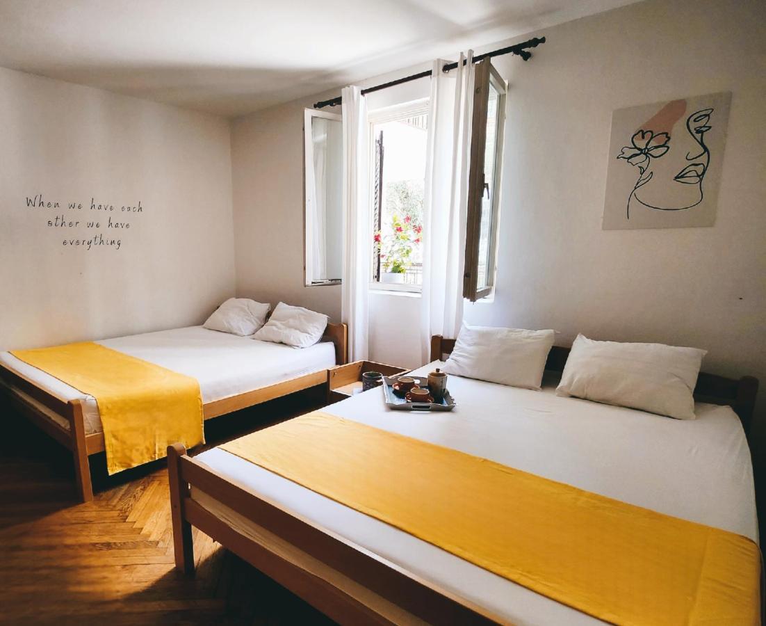 Bela Kuca Studio Apartments-Na Korak Do Mora-A Step To The Sea 拉法洛维奇 外观 照片