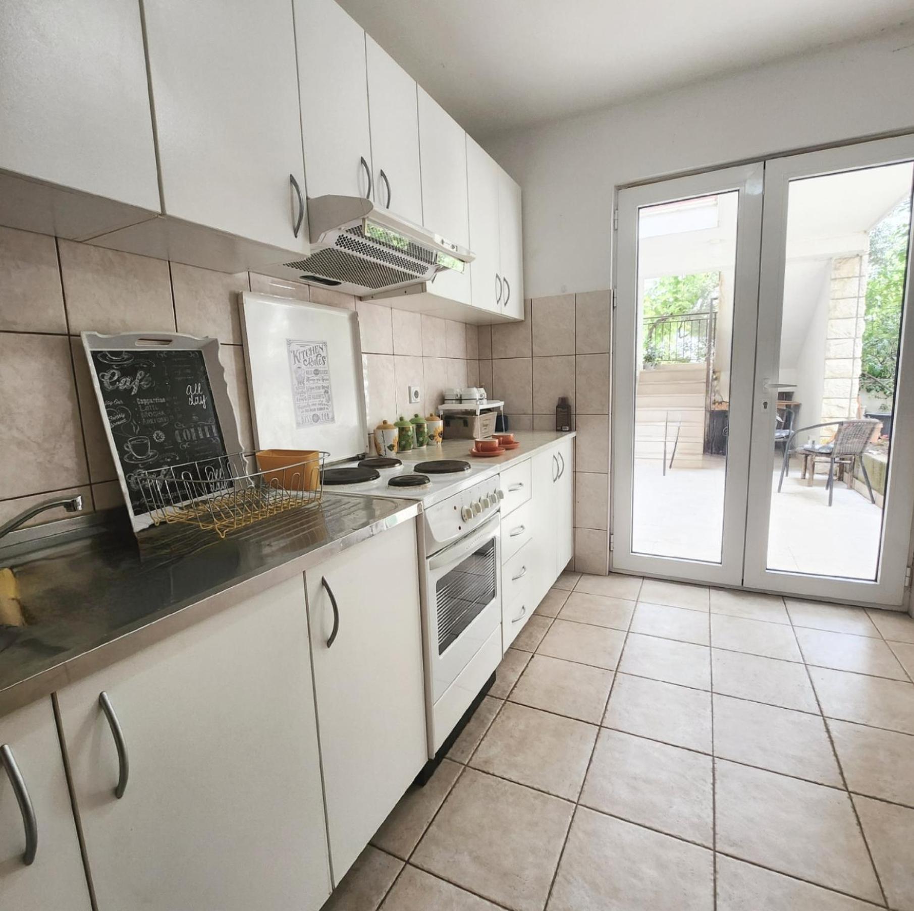 Bela Kuca Studio Apartments-Na Korak Do Mora-A Step To The Sea 拉法洛维奇 外观 照片