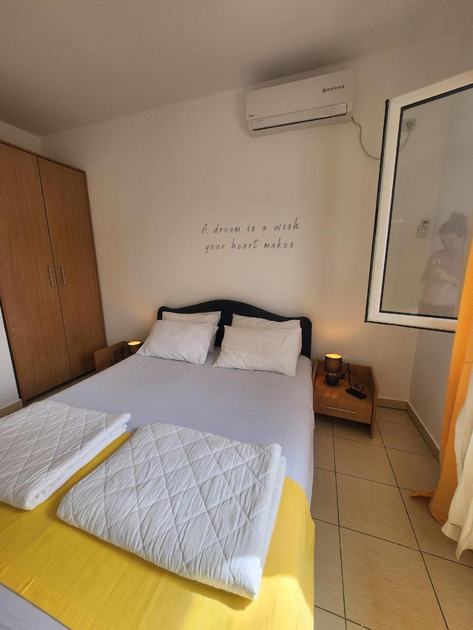 Bela Kuca Studio Apartments-Na Korak Do Mora-A Step To The Sea 拉法洛维奇 外观 照片