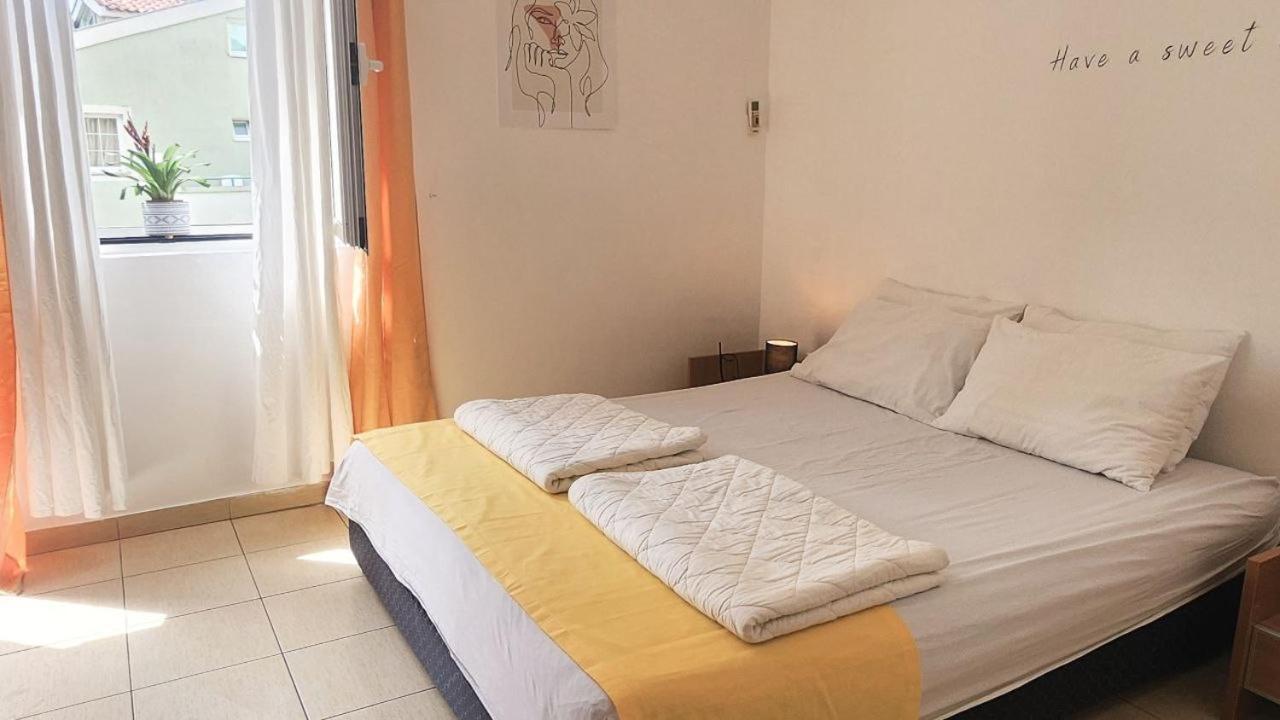 Bela Kuca Studio Apartments-Na Korak Do Mora-A Step To The Sea 拉法洛维奇 外观 照片